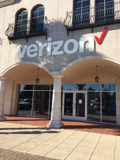 Cell Phone Store «Verizon», reviews and photos, 17503 La Cantera Pkwy #106, San Antonio, TX 78257, USA