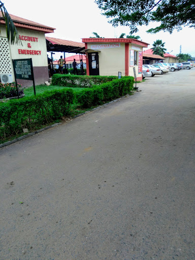 Alimosho General Hospital, Igando, Isheri-Lasu road, General Bus stop, Igando, Lagos, Nigeria, Internist, state Lagos