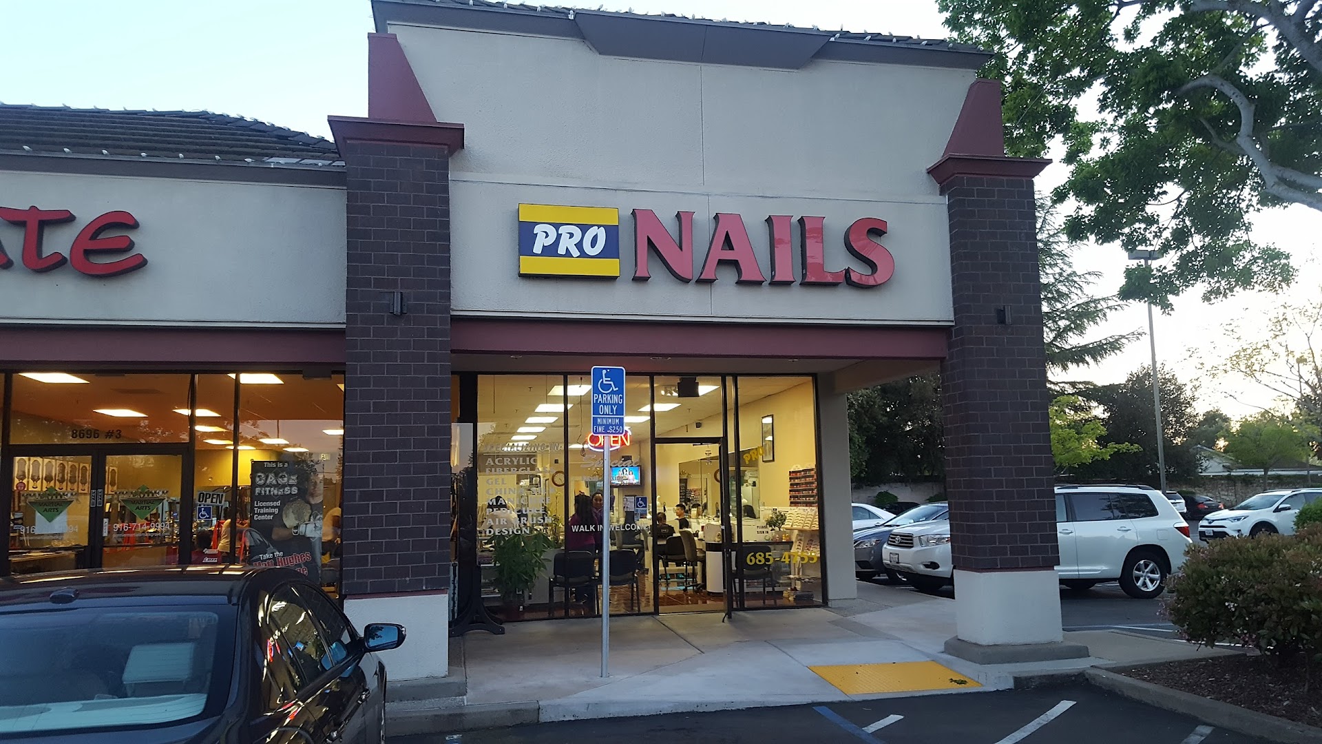 Pro Nails