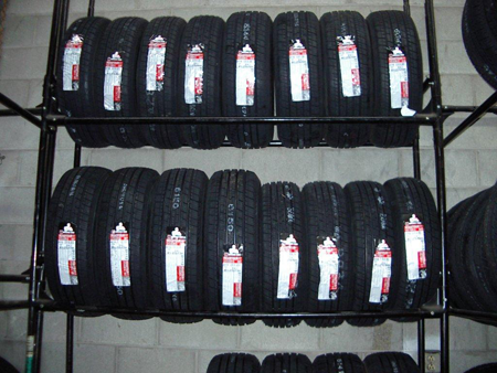 Tire Shop «SafeWay Tire & Auto», reviews and photos, 2539 W Clay St, St Charles, MO 63301, USA