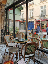 Atmosphère du Restaurant français Les Funambules à Paris - n°2