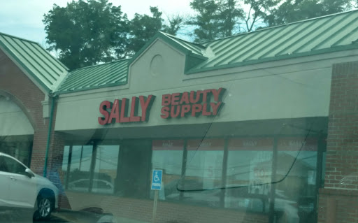 Sally Beauty, 111 Lenox St, Norwood, MA 02062, USA, 
