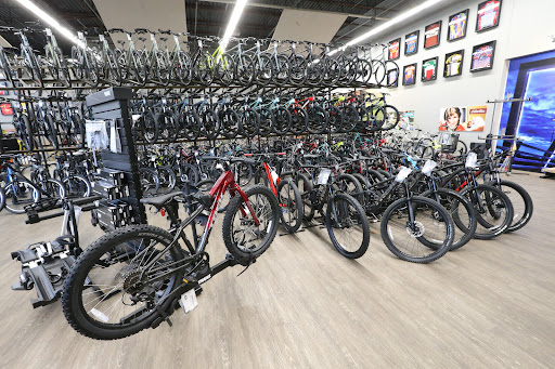 Warehouse «Bike World Warehouse», reviews and photos, 2401 Hickman Rd, Des Moines, IA 50310, USA