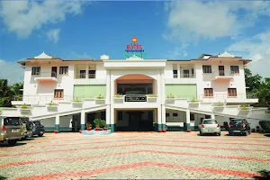 Hotel Peringottukara Palace image