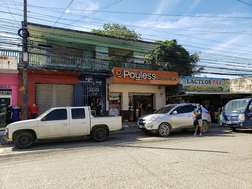 Stores to buy women's white boots San Pedro Sula