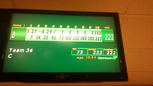 Bowling Alley «AMF Rose Bowl Lanes», reviews and photos, 28001 Groesbeck Hwy, Roseville, MI 48066, USA