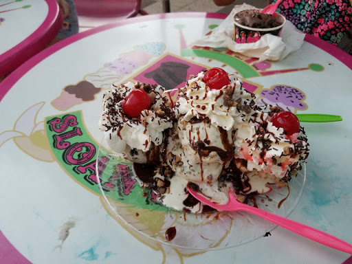 Ice Cream Shop «Sloan’s», reviews and photos, 112 Commercial Blvd, Lauderdale-By-The-Sea, FL 33308, USA