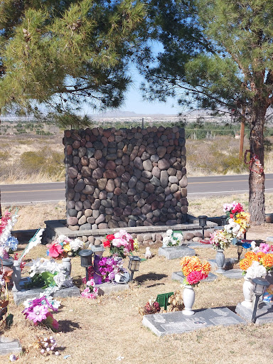 Memorial Pines Cemetery
