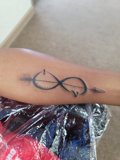 Tattoo Shop «Island Ink Tattoo», reviews and photos, 1215 Miracle Strip Pkwy SE, Fort Walton Beach, FL 32548, USA