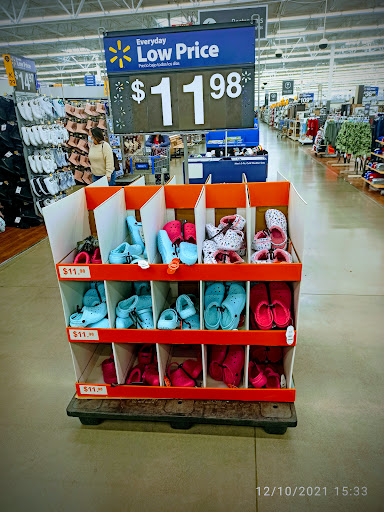 Department Store «Walmart Supercenter», reviews and photos, 1131 N Beale Rd, Marysville, CA 95901, USA
