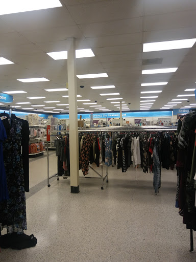 Clothing Store «Ross Dress for Less», reviews and photos, 3401 Raleigh Rd Pkwy W, Wilson, NC 27896, USA