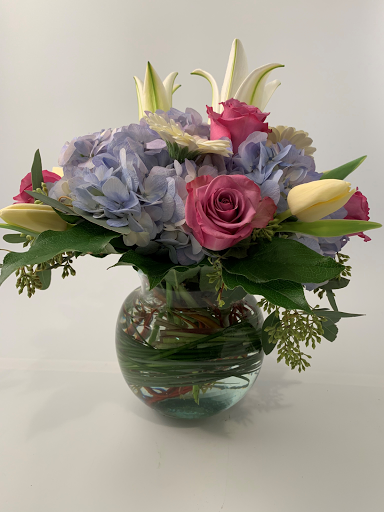 Florist «Blossoms», reviews and photos, 33866 Woodward Ave, Birmingham, MI 48009, USA