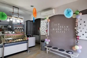 Gelateria K2 image