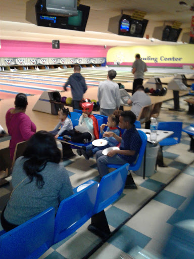 Bowling Alley «30 Strikes Bowling Center», reviews and photos, 501 S White Horse Pike, Stratford, NJ 08084, USA