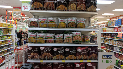 Indian Grocery Store «Patidar Supermarket», reviews and photos, 1463 Finnegan Ln #10, North Brunswick Township, NJ 08902, USA