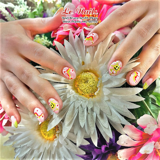 Nail Salon «Le Nails Salon», reviews and photos, 1643 Bruce Smith Pkwy, West Plains, MO 65775, USA