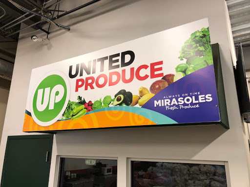 Produce Market «Chicago International Produce Market», reviews and photos, 2404 S Wolcott Ave, Chicago, IL 60608, USA