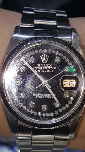 Jewelry Store «Saatchi Jewelry», reviews and photos, 4545 Austin Blvd, Island Park, NY 11558, USA