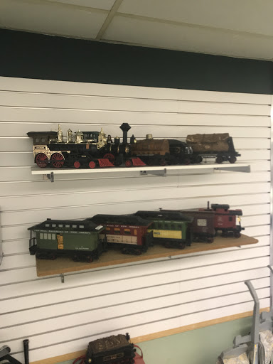 Pawn Shop «Granters Jewelry & Loan», reviews and photos, 10056 San Pablo Ave, El Cerrito, CA 94530, USA