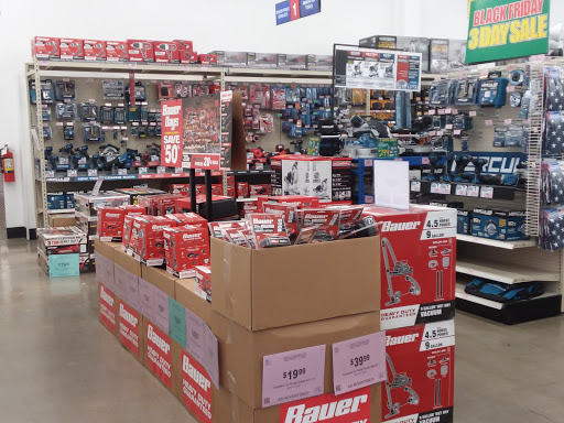 Hardware Store «Harbor Freight Tools», reviews and photos, 712 W Poplar Ave, Collierville, TN 38017, USA