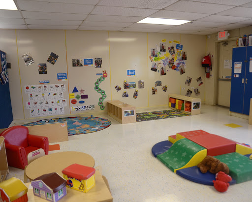 Day Care Center «La Petite Academy of Miami, FL», reviews and photos, 6190 NW 7th St, Miami, FL 33126, USA