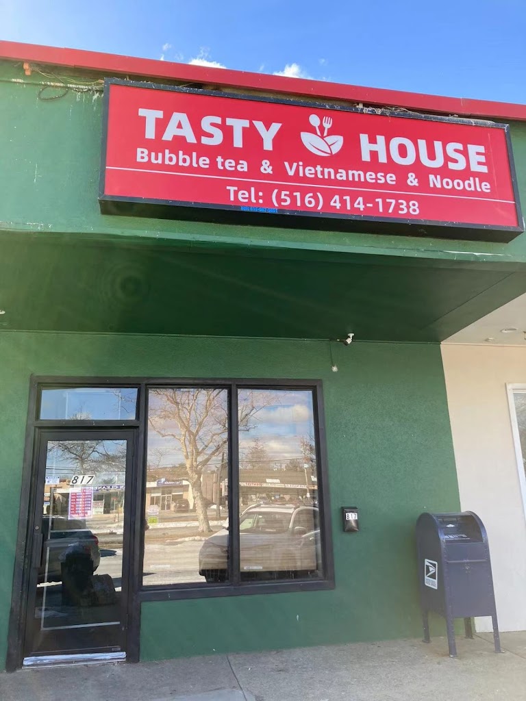 Tasty House 11590