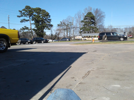 Tire Shop «129 Tire Shop», reviews and photos, 2158 Athens Hwy, Gainesville, GA 30507, USA