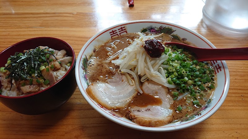 とんこつラーメン鷹多花