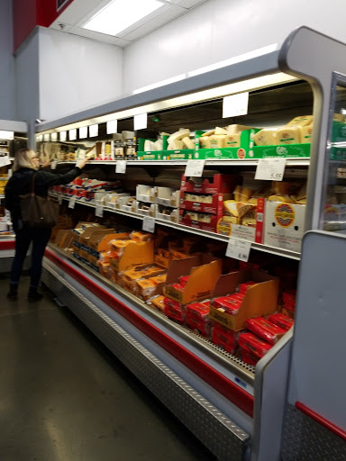 Warehouse store «Costco Wholesale», reviews and photos, 2219 S 37th St, Tacoma, WA 98409, USA