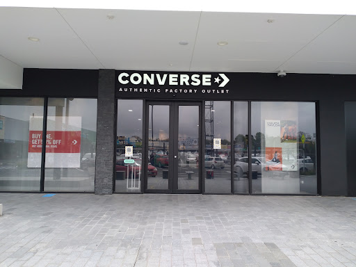 converse sylvia park