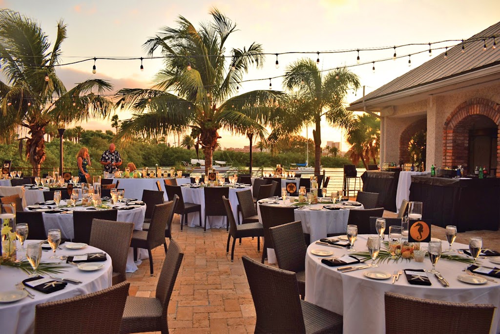 Island Way Grill 33767