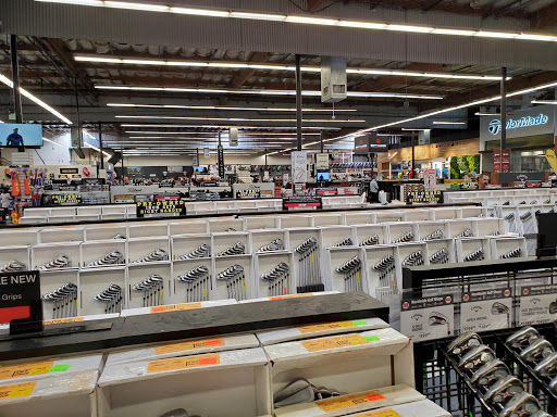 Sporting Goods Store «Roger Dunn Golf Shops», reviews and photos, 1421 Village Way, Santa Ana, CA 92705, USA