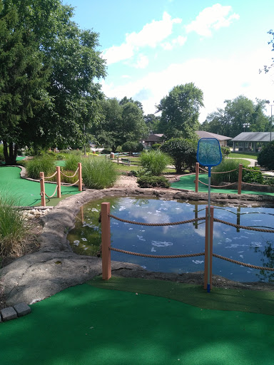 Golf Club «Downview Sports Center», reviews and photos, 1617 Bailey Rd, Cuyahoga Falls, OH 44221, USA