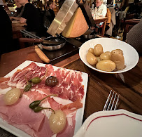 Raclette du Restaurant La Calèche à Chamonix-Mont-Blanc - n°2