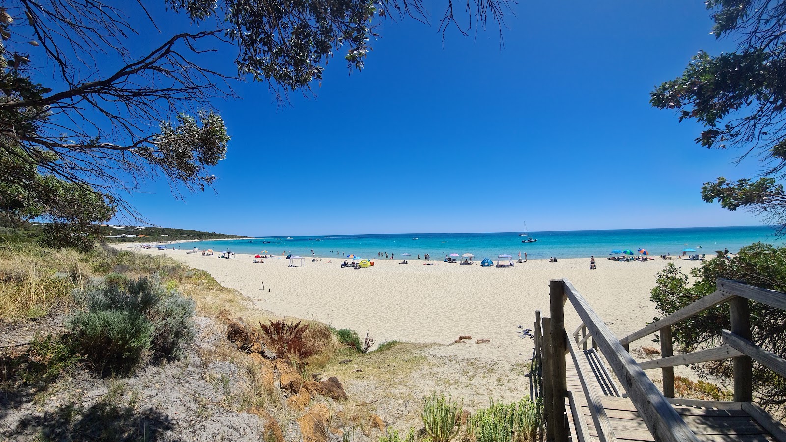Eagle Bay Beach photo #8