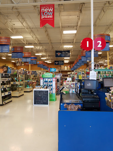 Pet Supply Store «PetSmart», reviews and photos, 6100 Arlington Blvd, Falls Church, VA 22044, USA