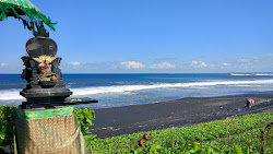 Photo de Purnama Beach et le règlement