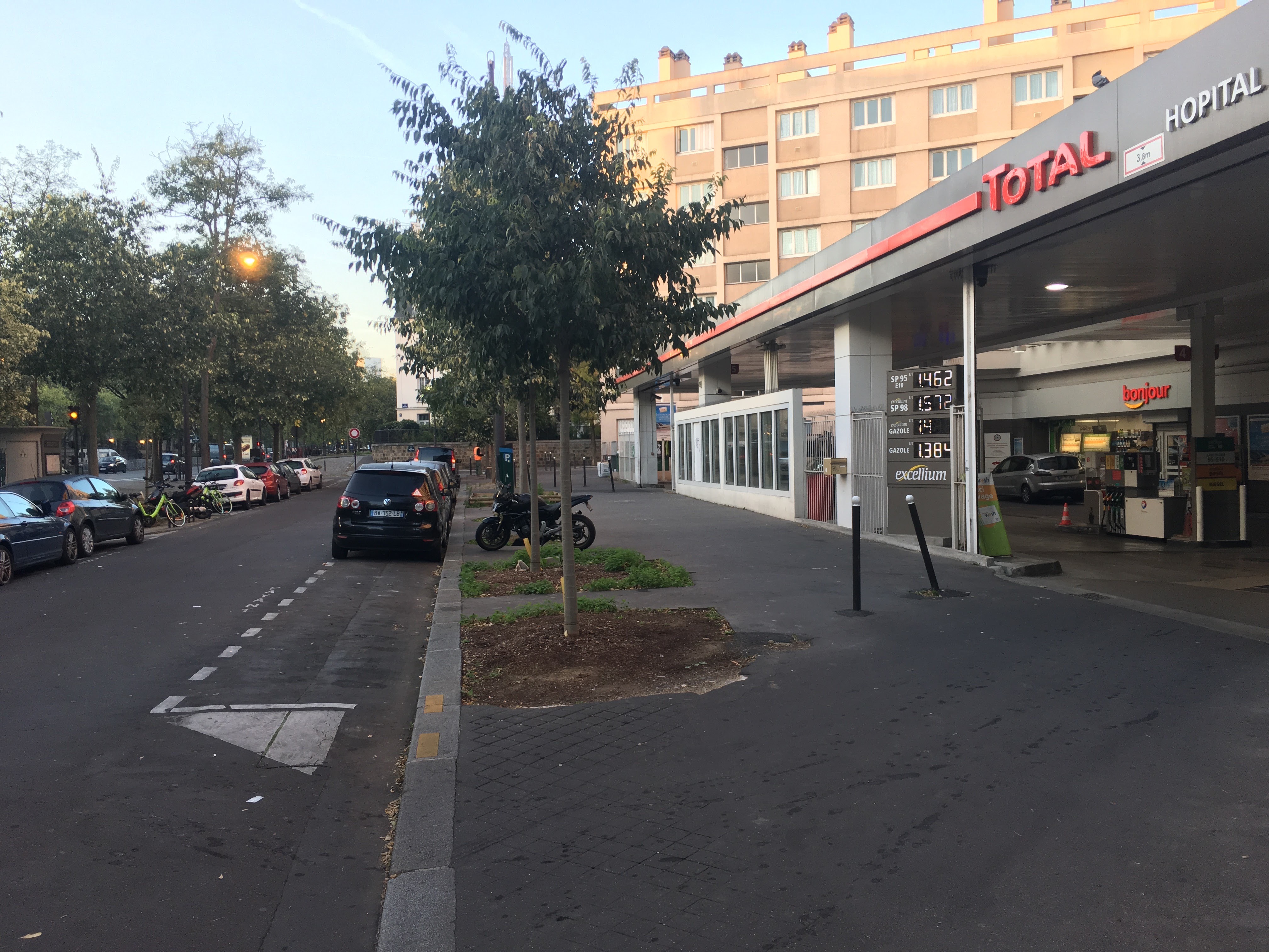 Photo n° 7 de l'avis de Khelfoui.a fait le 03/11/2017 à 05:45