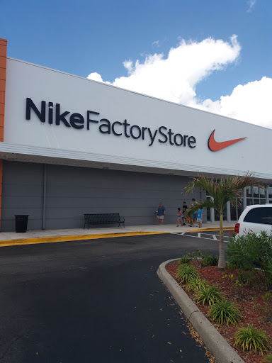 Sporting Goods Store «Nike Factory Store», reviews and photos, 6149 W Irlo Bronson Memorial Hwy, Kissimmee, FL 34747, USA