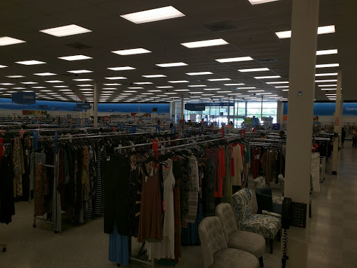 Clothing Store «Ross Dress for Less», reviews and photos, 170 E Stacy Rd, Allen, TX 75002, USA
