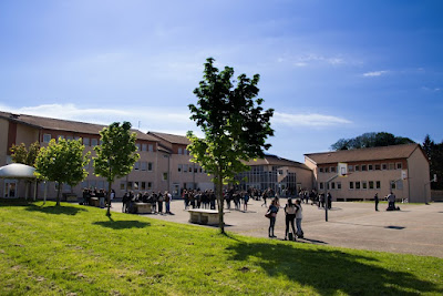 Institution Scolaire Saint François Sainte Cécile, Ecole-Collège-Lycée Général à La Côte-Saint-André