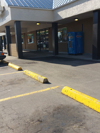 Dollar Store «Dollar Tree», reviews and photos, 629 Goerig St, Woodland, WA 98674, USA