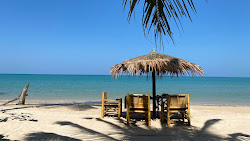White Sand Beach'in fotoğrafı düz ve uzun ile birlikte