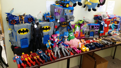 Thrift Store «Family Thrift Store and Antiques», reviews and photos, 8024 W Jewell Ave, Denver, CO 80232, USA