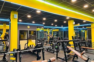 Maxxfit Fitness Center, Vikasavaani image