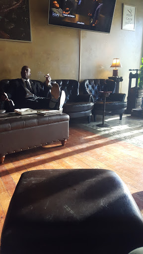 Cigar Shop «2nd Street Cigar Lounge and Gallery», reviews and photos, 124 W 2nd St, Los Angeles, CA 90012, USA