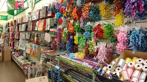 Dollar Store «Dollar Tree», reviews and photos, 3092 N Eastman Rd Ste 102, Longview, TX 75605, USA