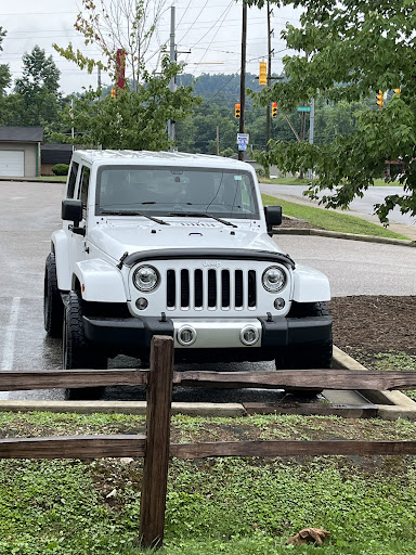 Car Dealer «Norris-Northup Dodge Inc», reviews and photos, 252 Upper River Rd, Gallipolis, OH 45631, USA