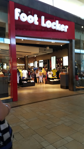 Foot Locker, 102 Smith Haven Mall, Lake Grove, NY 11755, USA, 