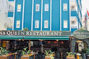 Queens Restaurant image